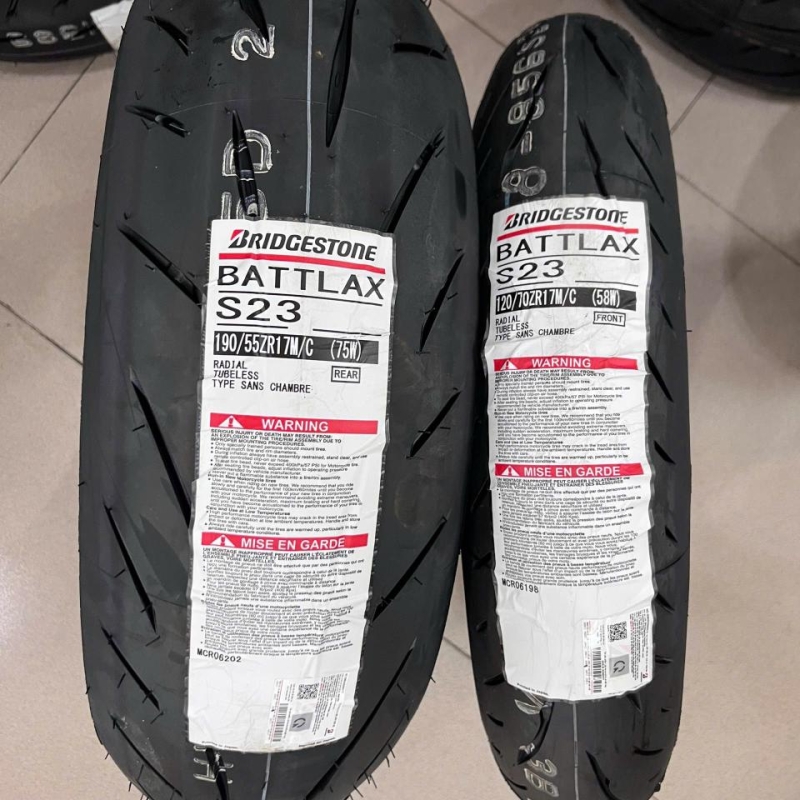 Cặp lốp xe  Bridgestone JAPAN S23RZ  120/70/17 - 190/55/17 